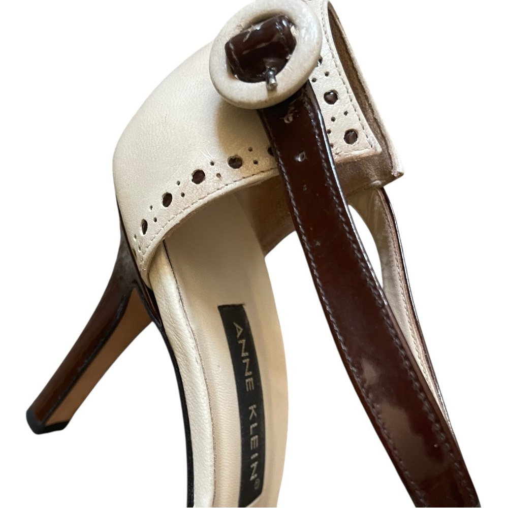 Anne Klein Genuine Leather Brown & Cream Pointed Spectator Ankle-Strap Pumps 8.5 - Picture 10 of 16